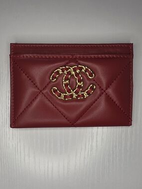 CHA NEL Red Quilted Card Case with Gold Chain CC